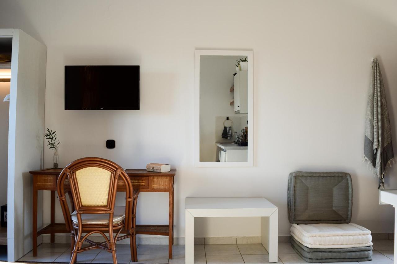 Kanso Rooms Galatas  Экстерьер фото